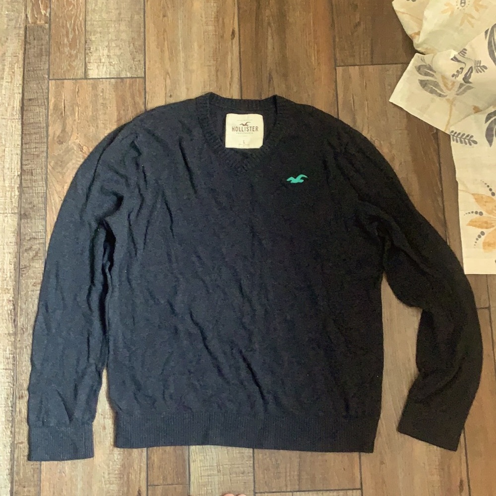 Men’s large long sleeve sweater hollister